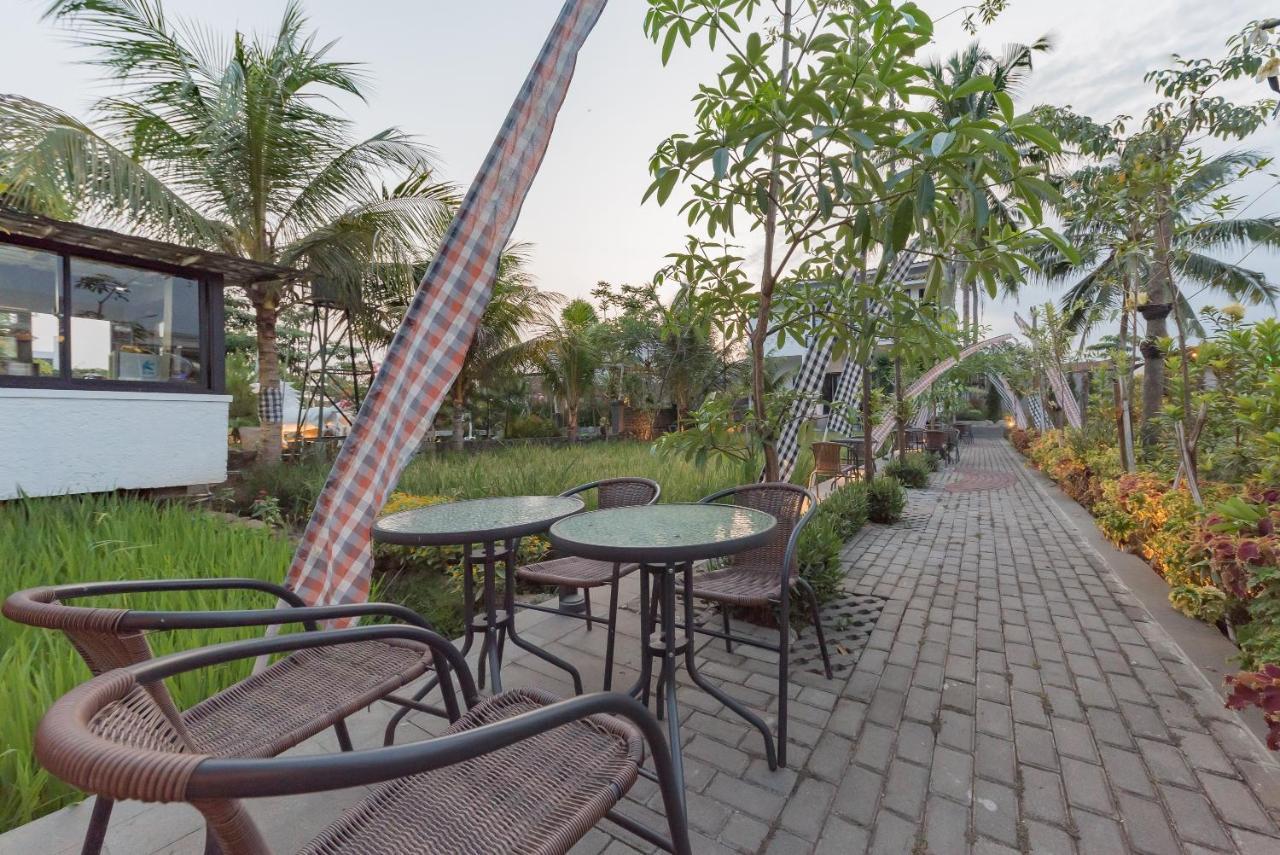 Urbanview Hotel Khayrizsan Tasikmalaya By Reddoorz المظهر الخارجي الصورة